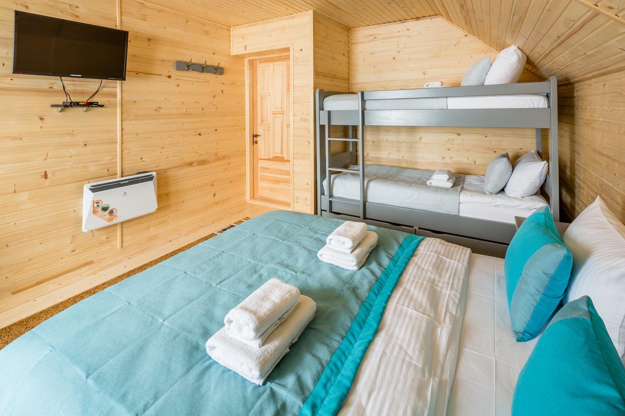 Family Hotel Kaskad Bukovel Luaran gambar